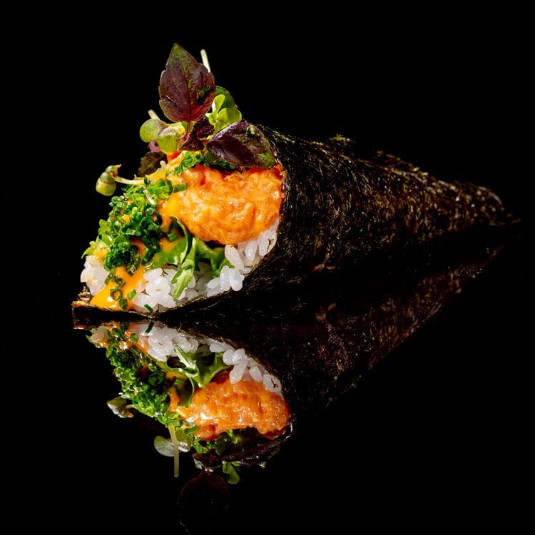 TE3-  TEMAKI SPICY SALMON 1PZ