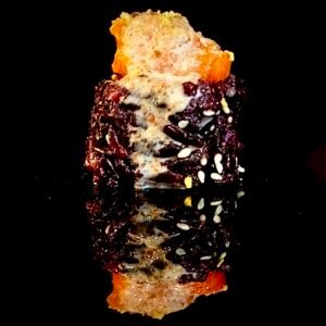 BU7- Black spicysalmon roll